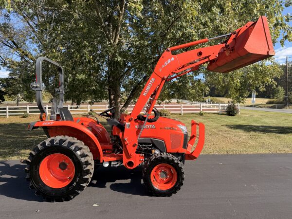 2012 Kubota L3800 Tractor Loader - Image 9