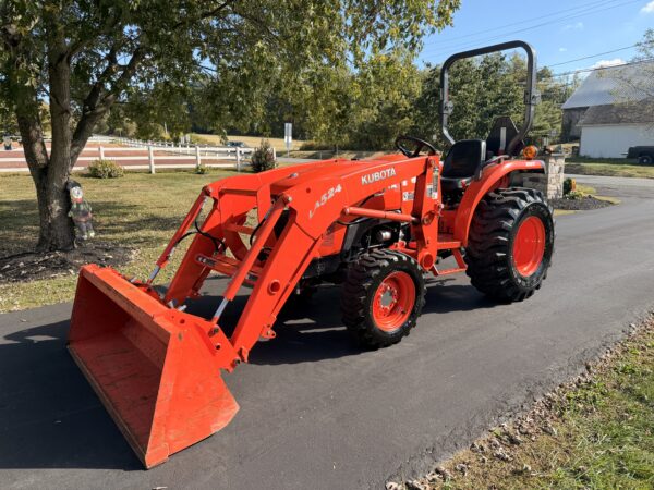 2012 Kubota L3800 Tractor Loader - Image 18