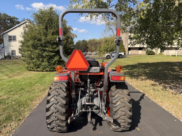 2012 Kubota L3800 Tractor Loader - Image 22