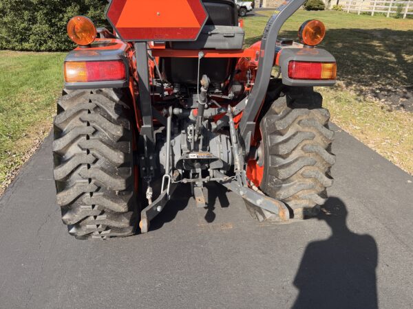 2012 Kubota L3800 Tractor Loader - Image 23