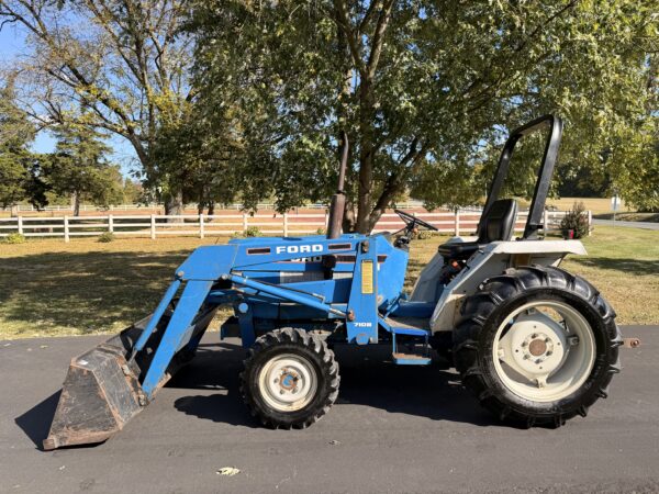 1989 Ford 1720 Tractor Loader - Image 15