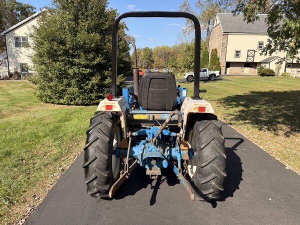 1989 Ford 1720 Tractor Loader - Image 20
