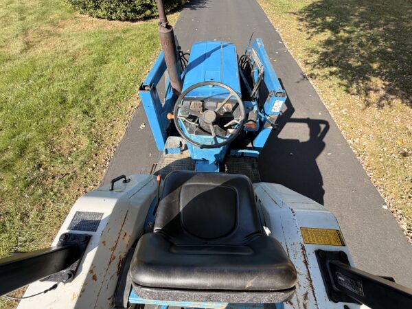 1989 Ford 1720 Tractor Loader - Image 21