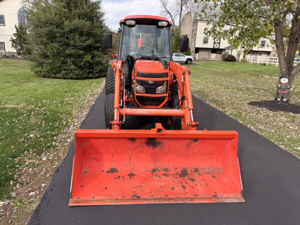 2011 Kubota Grand L3240 Tractor Loader Backhoe - Image 5