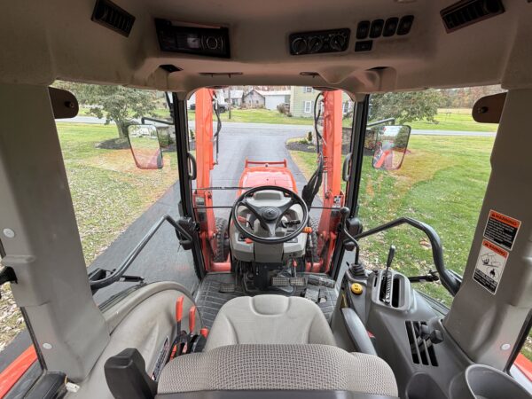 2011 Kubota Grand L3240 Tractor Loader Backhoe - Image 23