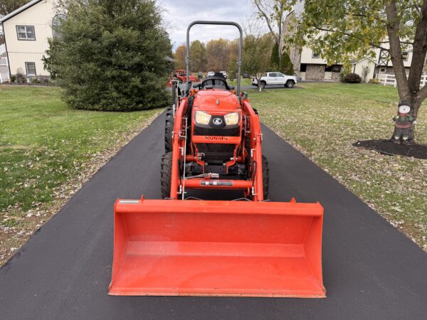 2021 Kubota LX2610 Tractor Loader - Image 5