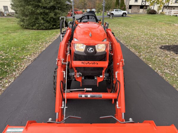 2021 Kubota LX2610 Tractor Loader - Image 7