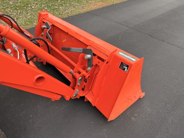2021 Kubota LX2610 Tractor Loader - Image 10
