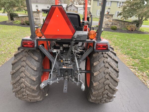 2021 Kubota LX2610 Tractor Loader - Image 15