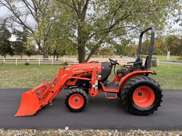2021 Kubota LX2610 Tractor Loader - Image 17