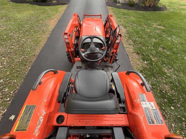 2007 Kubota Grand L3240 Tractor Loader Backhoe - Image 20