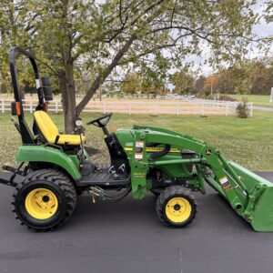 2009 John Deere 2305 Tractor Loader