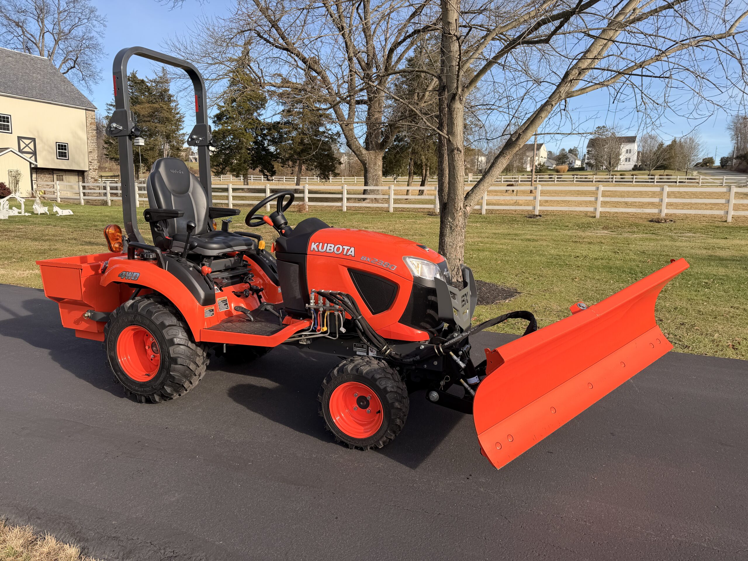2020 Kubota BX2380 Tractor Snowplow - Image 9