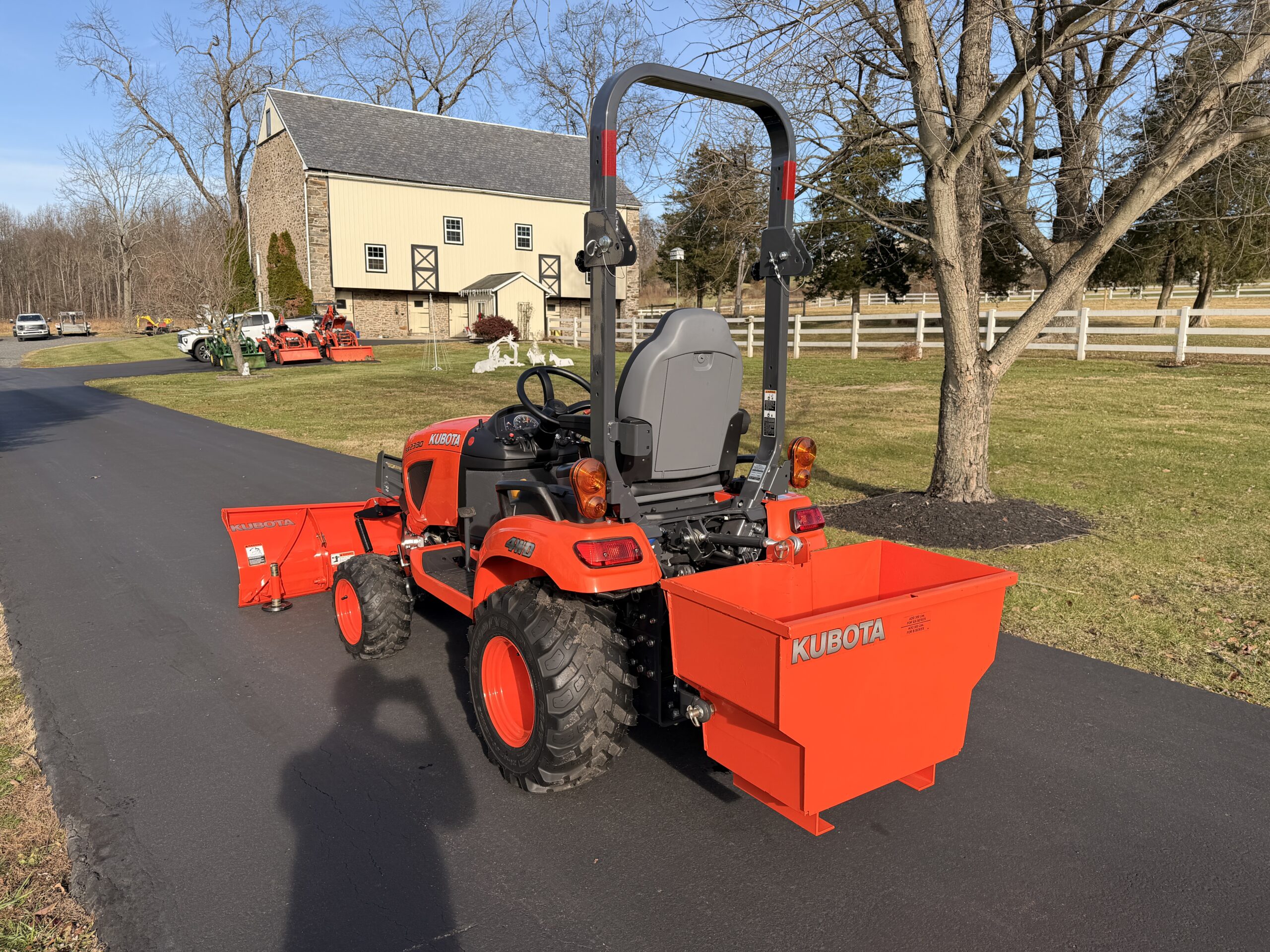 2020 Kubota BX2380 Tractor Snowplow - Image 15