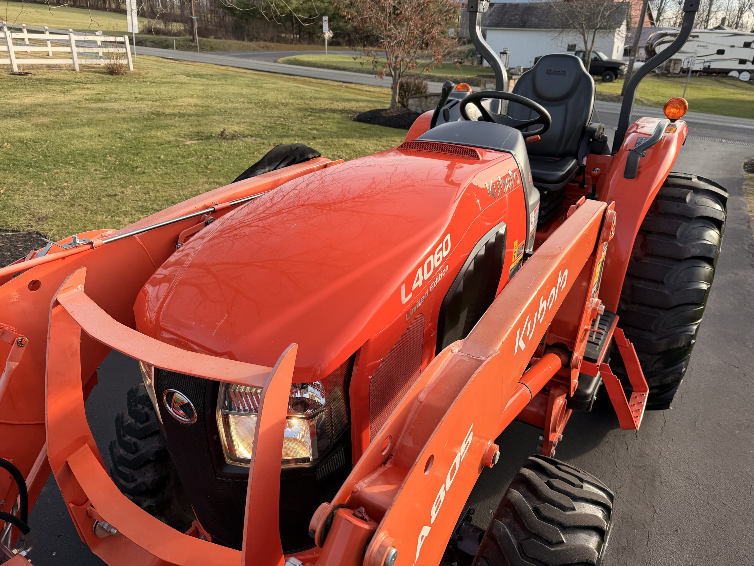 2021 Kubota Grand L4060 Limited Edition Tractor Loader - Image 21