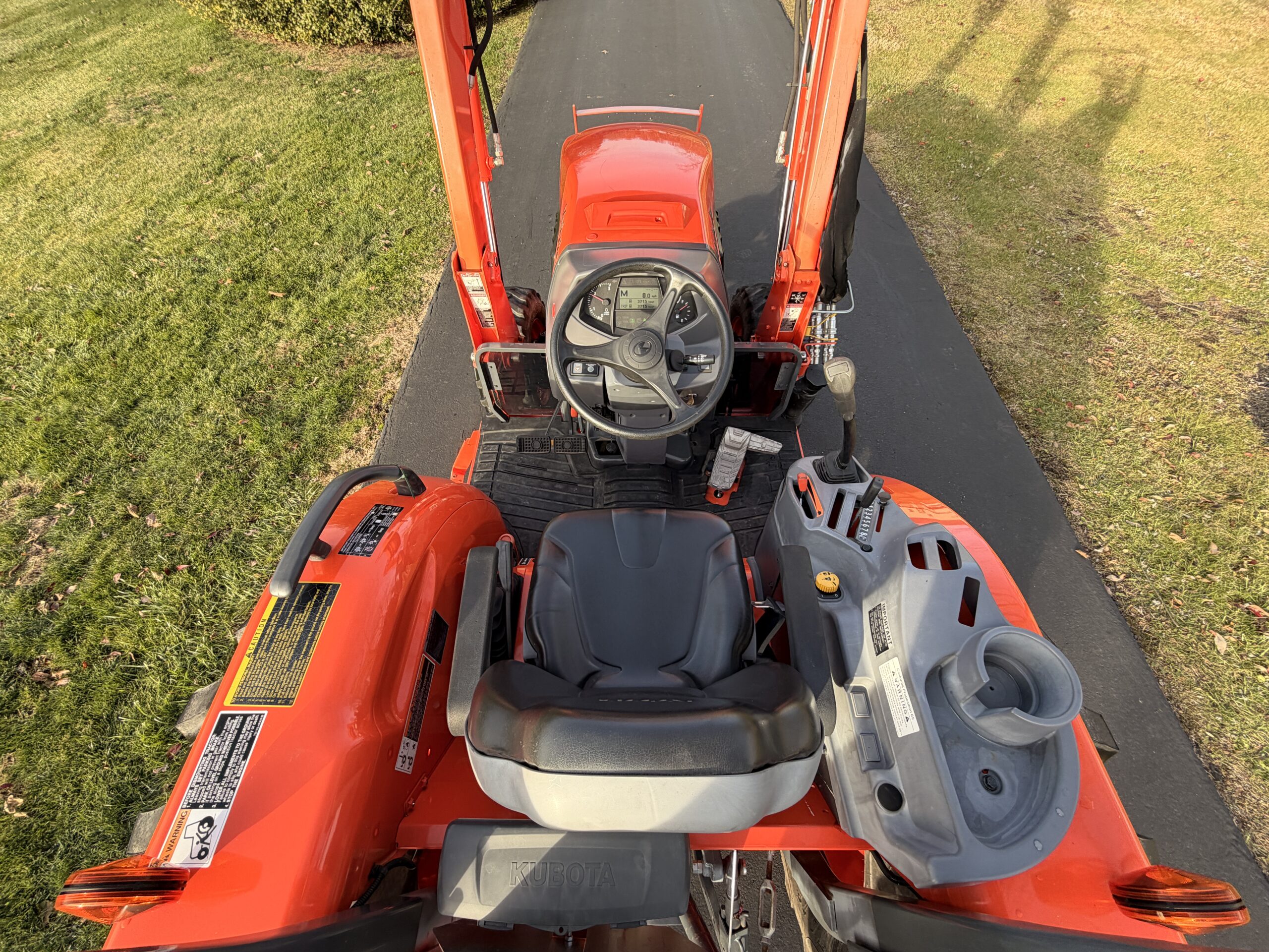 2021 Kubota Grand L4060 Limited Edition Tractor Loader - Image 26