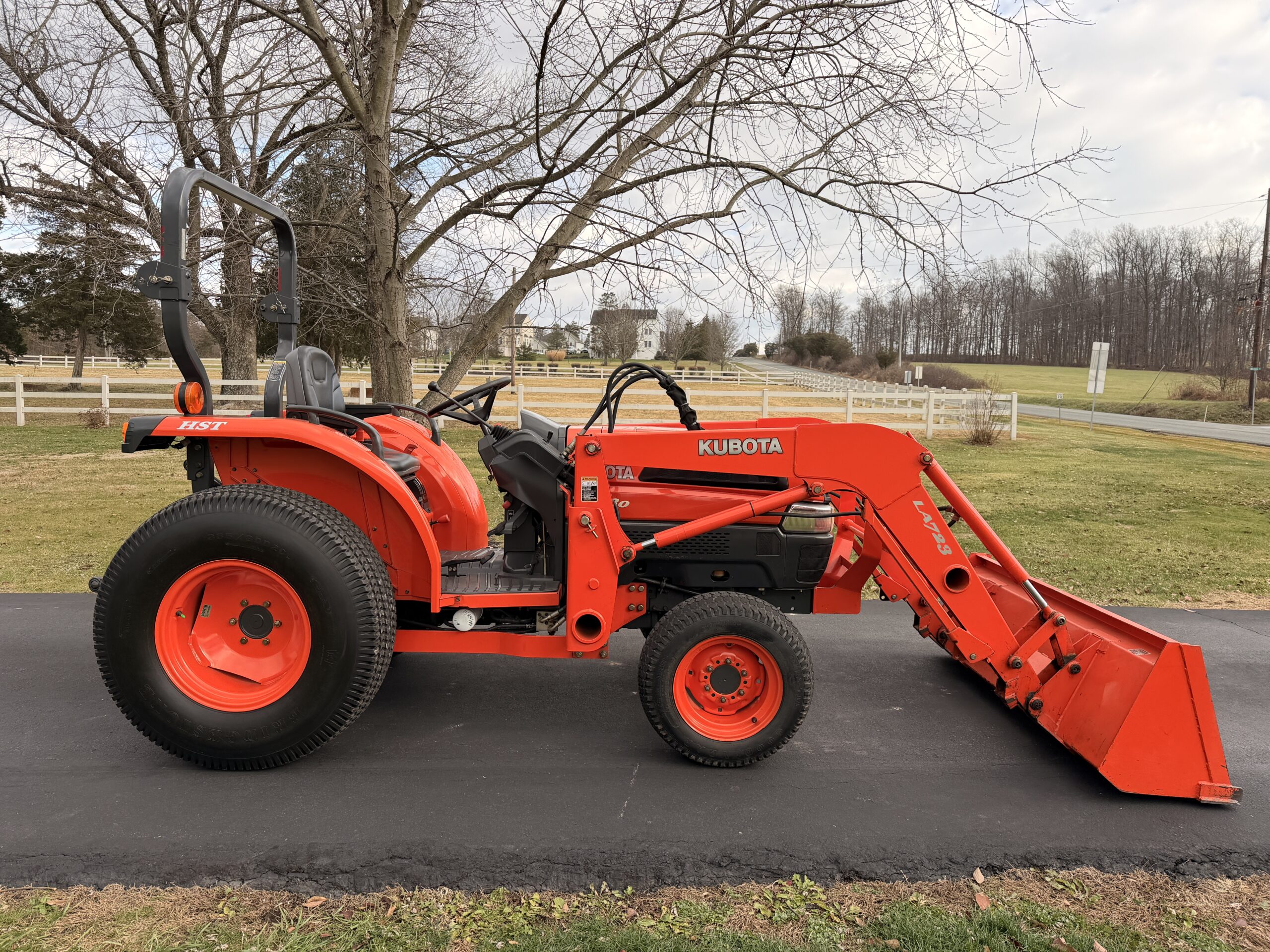2004 Kubota Grand L3430 Tractor Loader