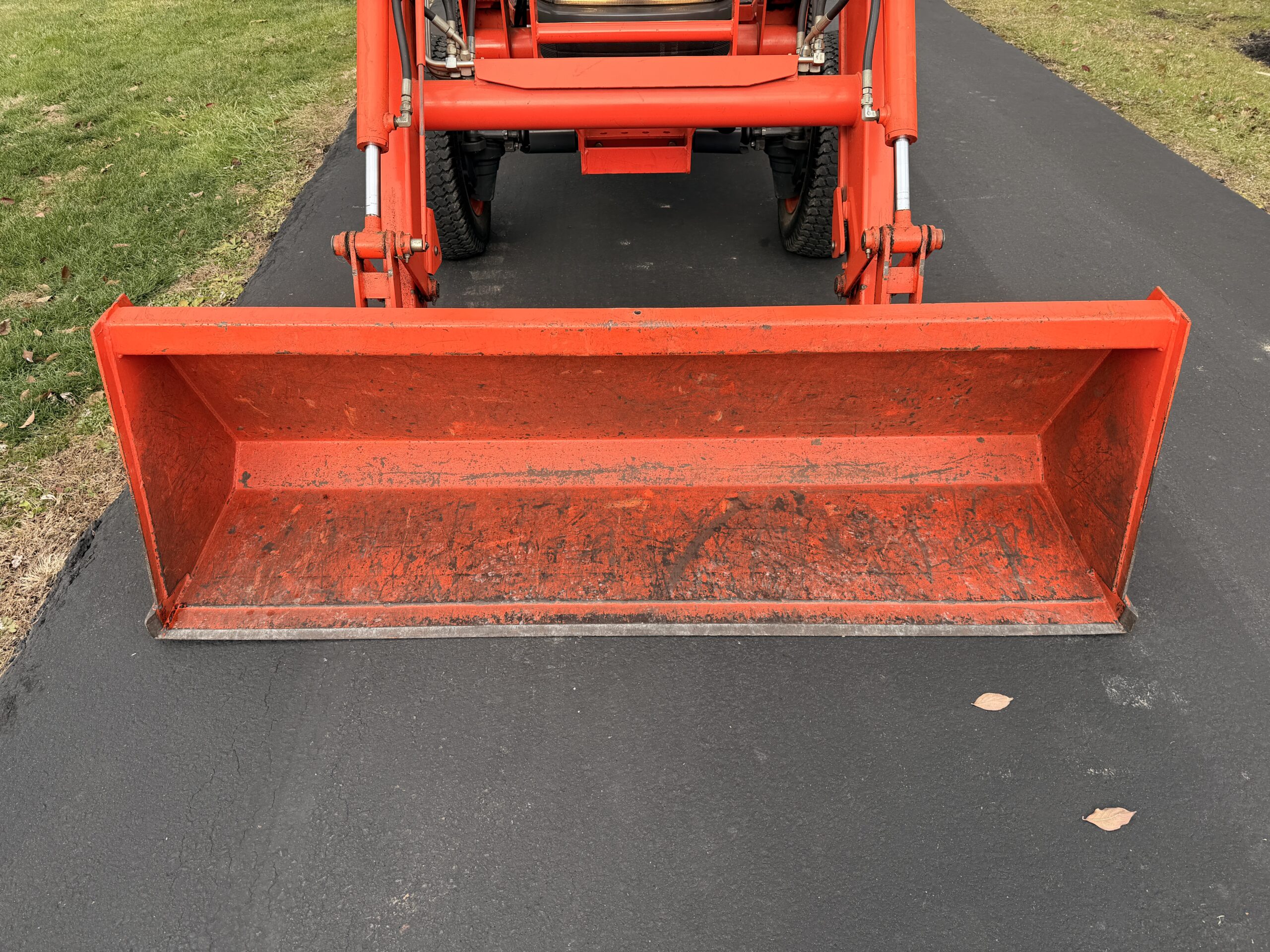 2004 Kubota Grand L3430 Tractor Loader - Image 6