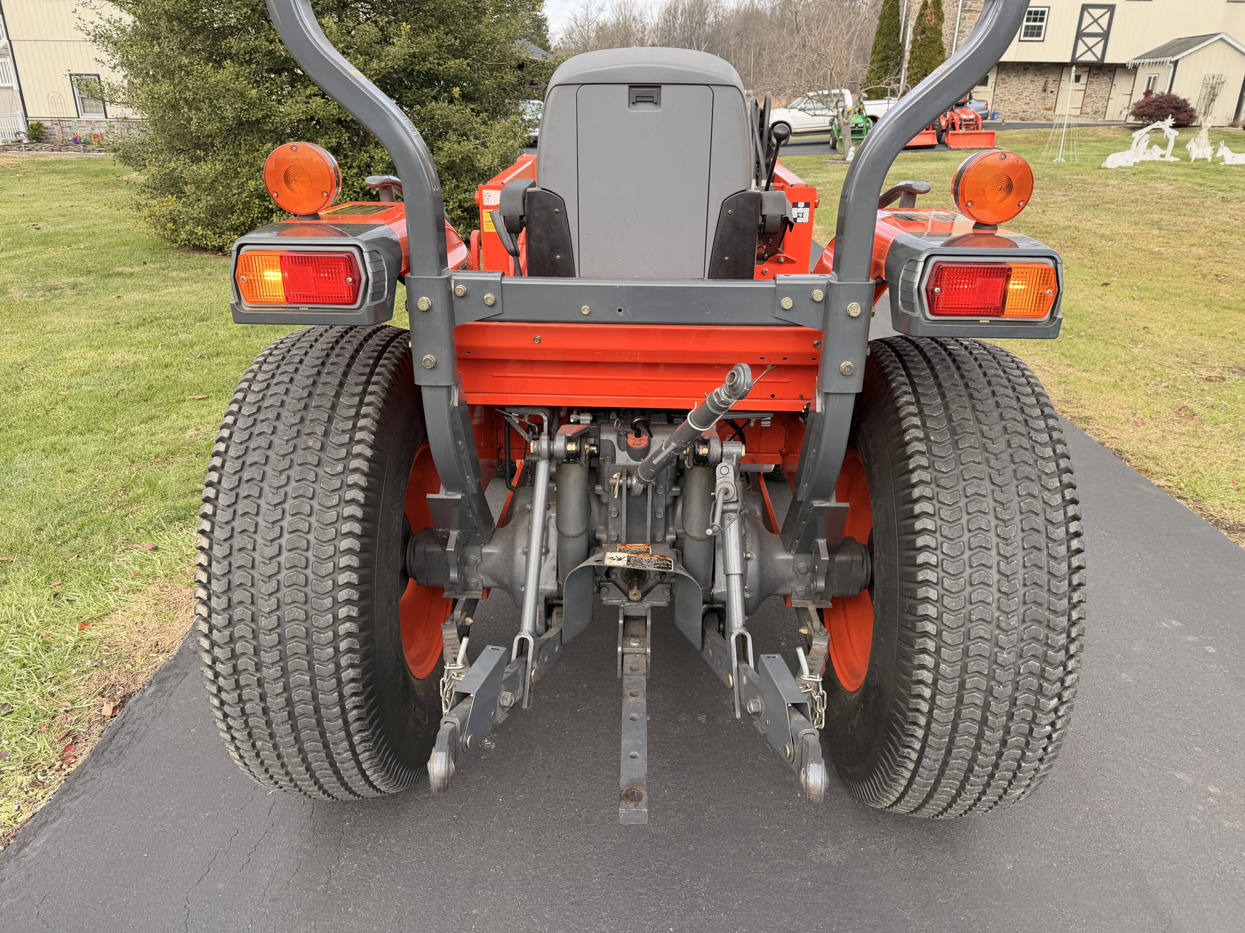 2004 Kubota Grand L3430 Tractor Loader - Image 22