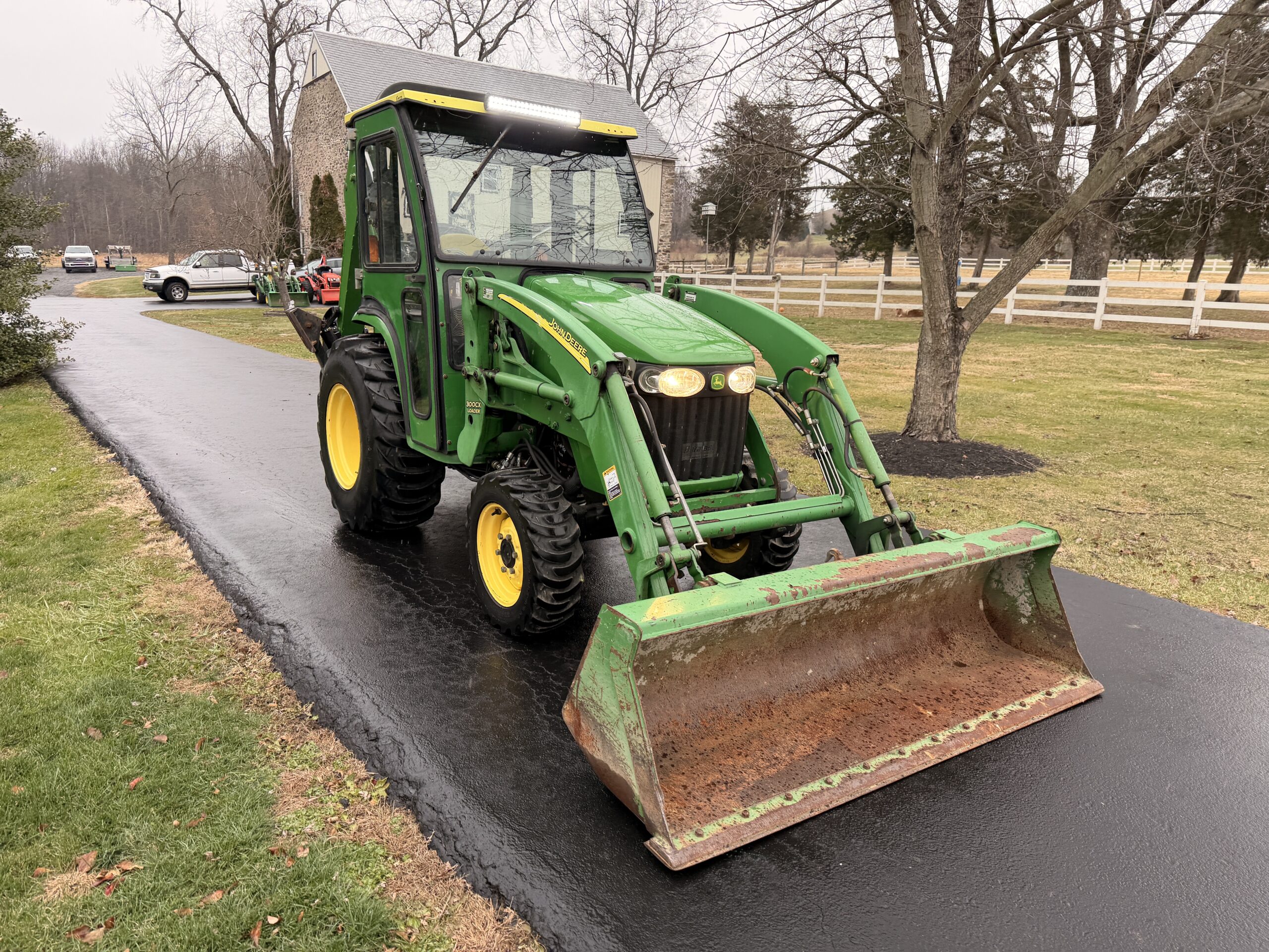 2005 John Deere 3120 Tractor Loader Backhoe - Image 5