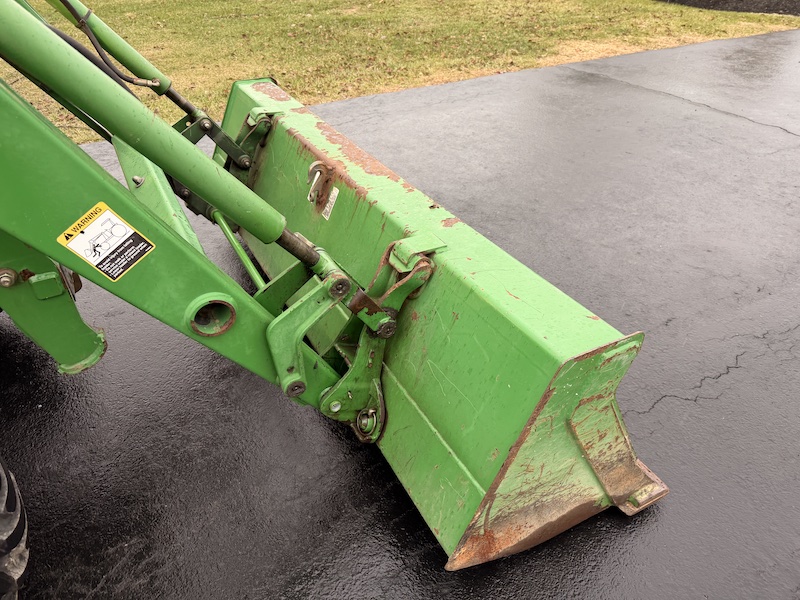 2005 John Deere 3120 Tractor Loader Backhoe - Image 18