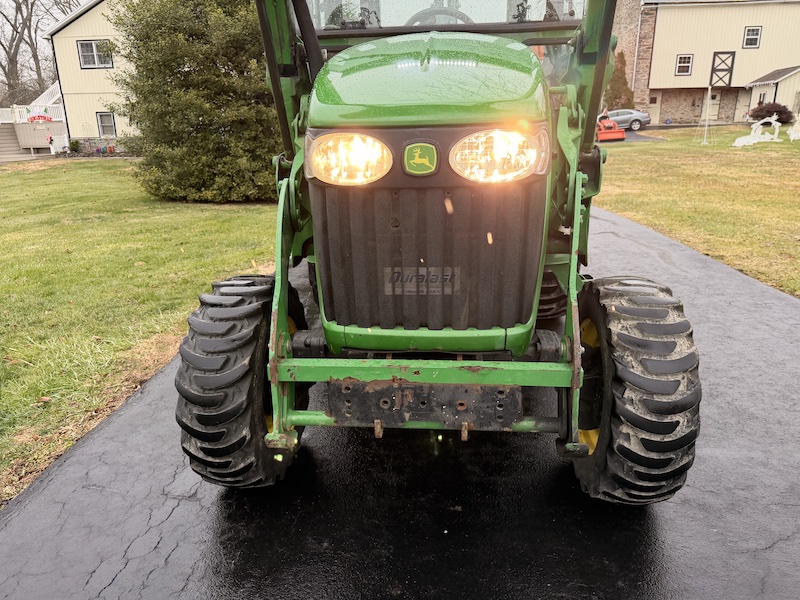 2005 John Deere 3120 Tractor Loader Backhoe - Image 16