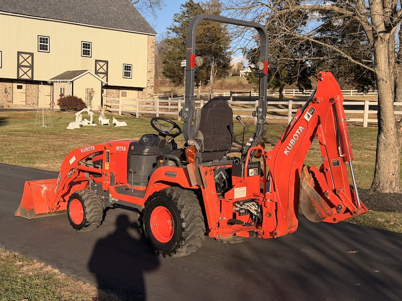 2013 Kubota BX25D Tractor Loader Backhoe - Image 22