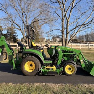 2019 John Deere 2038R Tractor Loader Backhoe Mower