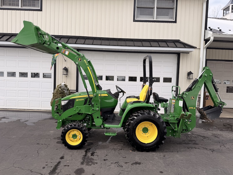 2023 John Deere 3046R Tractor Loader Backhoe - Image 13