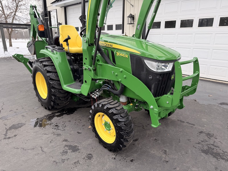 2023 John Deere 3046R Tractor Loader Backhoe - Image 30