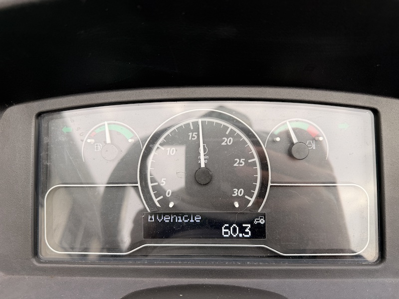 2023 John Deere 3046R Tractor Loader Backhoe - Image 34