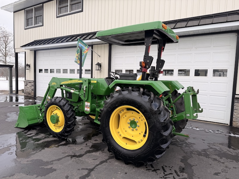 2008 John Deere 5103 Tractor Loader - Image 11