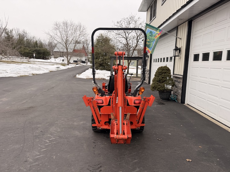 2010 Kubota BX25 Tractor Loader Backhoe - Image 11