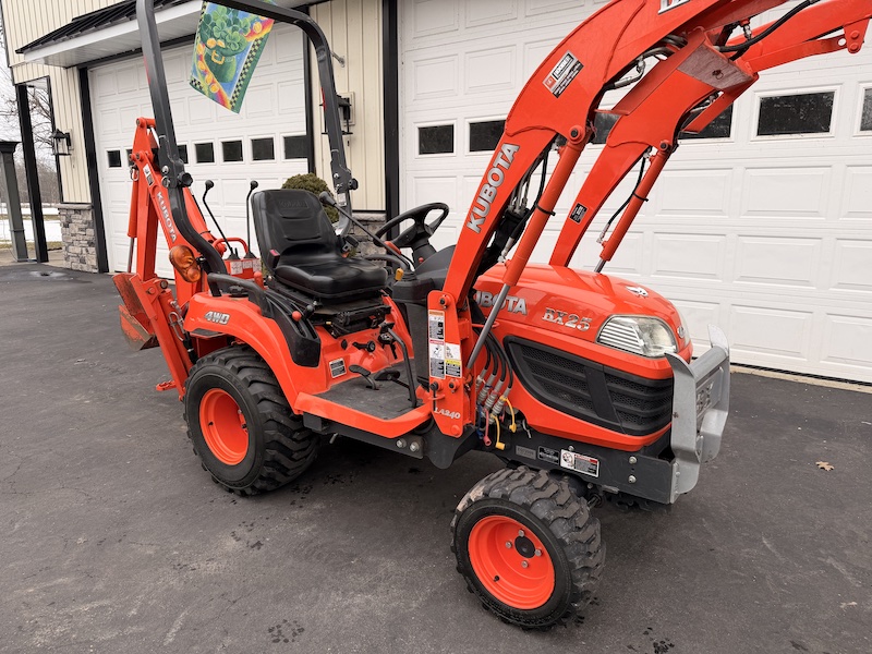 2010 Kubota BX25 Tractor Loader Backhoe - Image 26