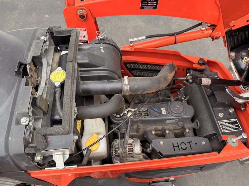 2010 Kubota BX25 Tractor Loader Backhoe - Image 27