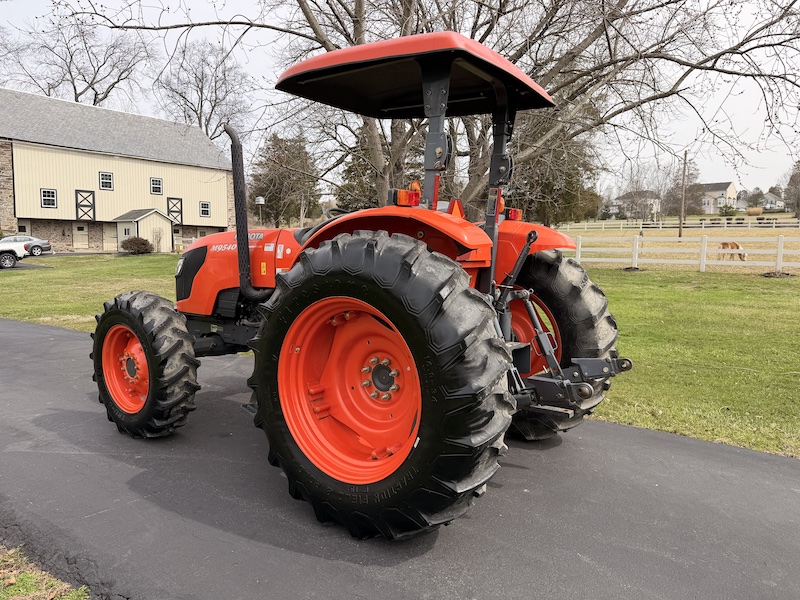 2007 Kubota M9540 Tractor - Image 25