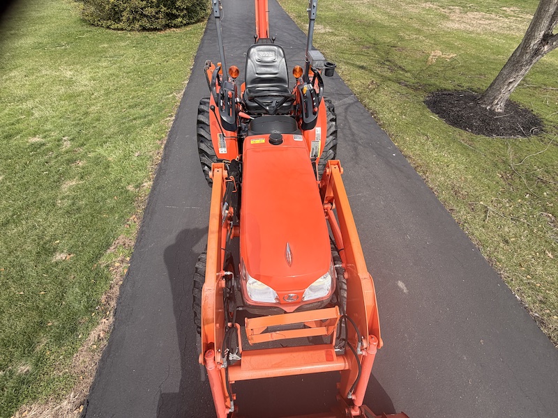 2013 Kubota B3300 Tractor Loader Backhoe - Image 18