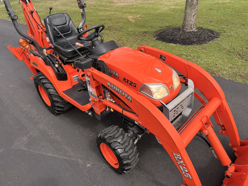 2009 Kubota BX25 Tractor Loader Backhoe - Image 8