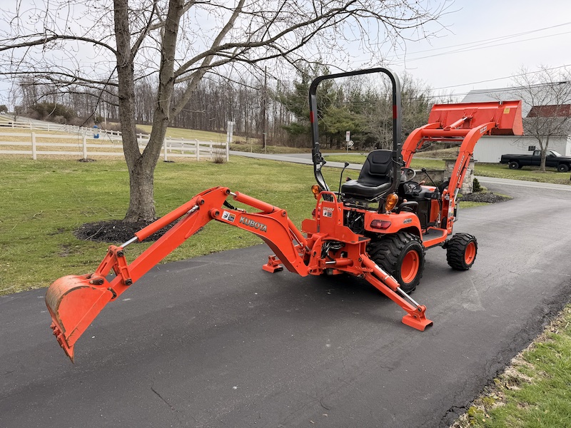 2009 Kubota BX25 Tractor Loader Backhoe - Image 13