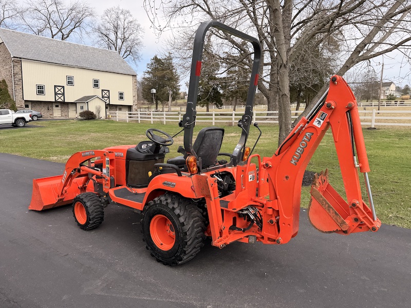 2009 Kubota BX25 Tractor Loader Backhoe - Image 20