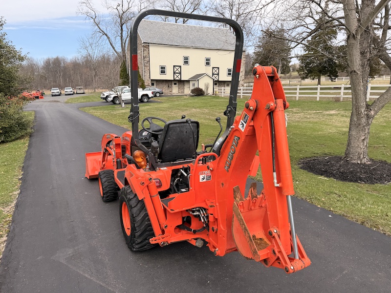 2009 Kubota BX25 Tractor Loader Backhoe - Image 21