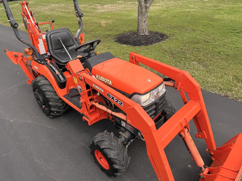 2003 Kubota BX22 Tractor Loader Backhoe - Image 8