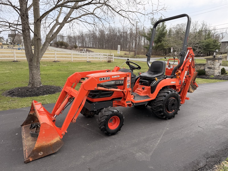 2003 Kubota BX22 Tractor Loader Backhoe - Image 14