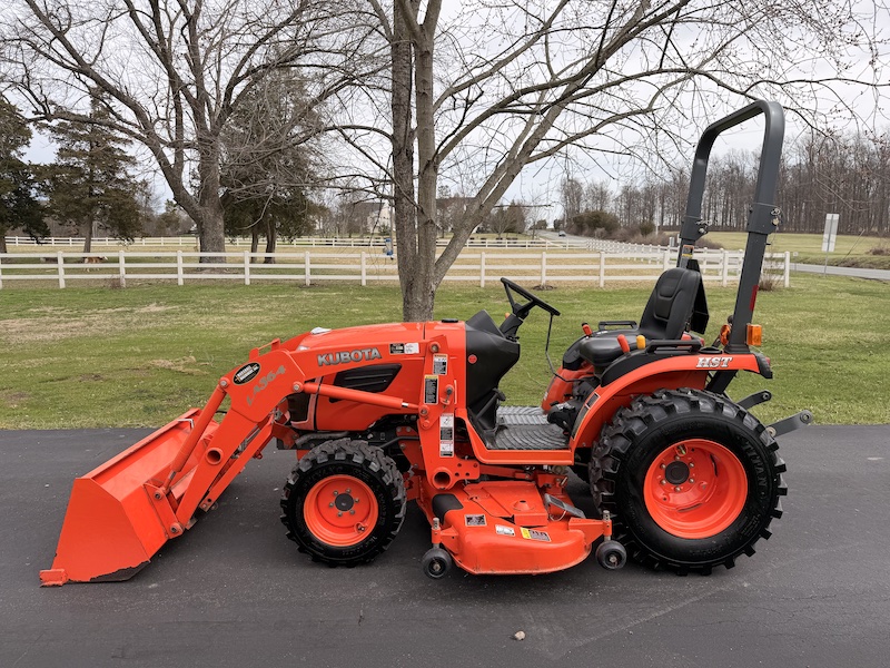 2008 Kubota B2620 Tractor Loader Mower - Image 16