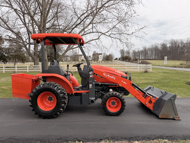 2023 Kubota L47 Tractor Laoder