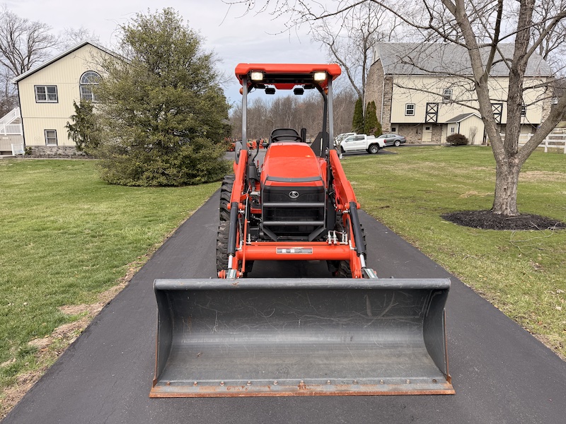 2023 Kubota L47 Tractor Laoder - Image 5