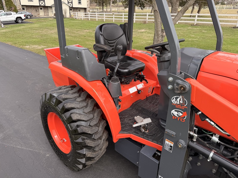 2023 Kubota L47 Tractor Laoder - Image 10