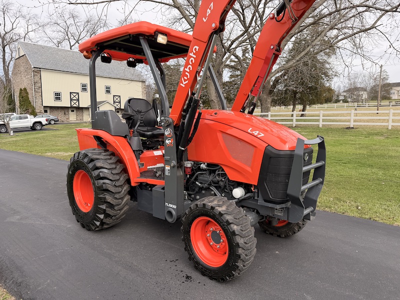 2023 Kubota L47 Tractor Laoder - Image 13