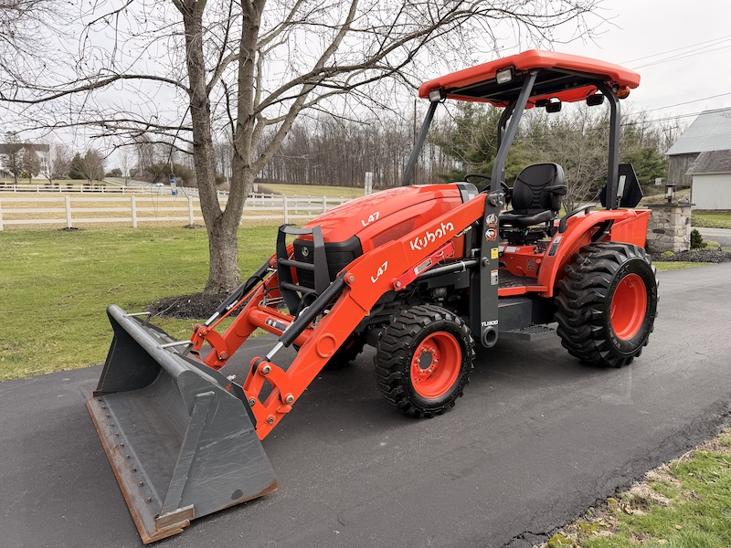 2023 Kubota L47 Tractor Laoder - Image 23