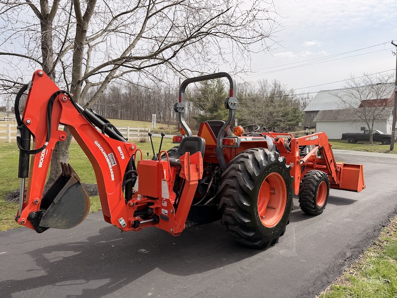 2002 Kubota Grand L3710 Tractor Loader Backhoe - Image 16